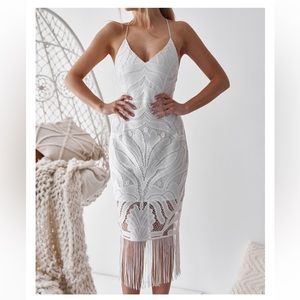 NWT Two sisters the label Khaleesi dress - white, size 6US